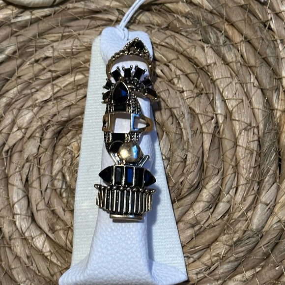 Free People rings- sizes 4-7 NWOT - Picture 2 of 4